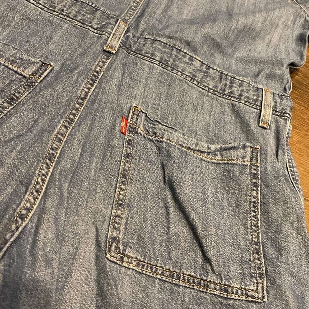 ‼️LEVI’S‼️ - Picture 9 of 9